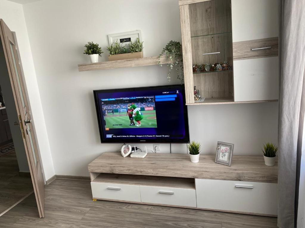 Hidden Apartment Miercurea Ciuc Ngoại thất bức ảnh